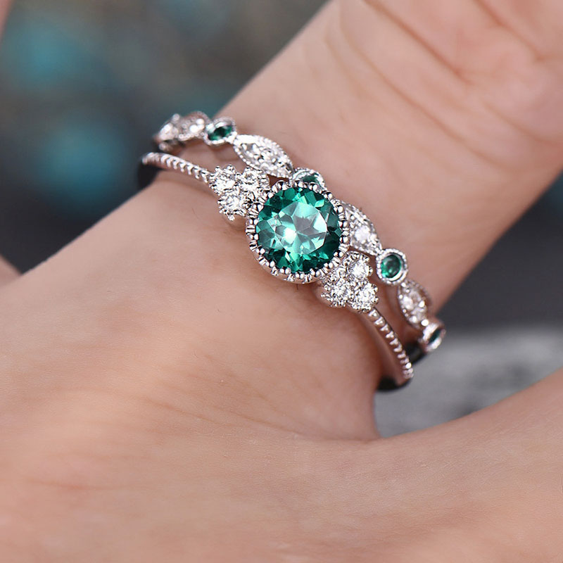 Fashion Zircon Ring Copper Plated White K Micro-set Emerald Supplier