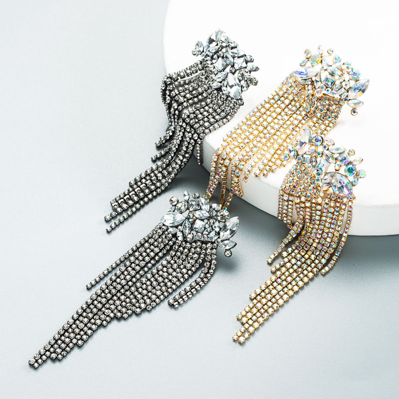 Fashion Full Of Diamonds Claw Chain Tassel Long Earrings Distributor