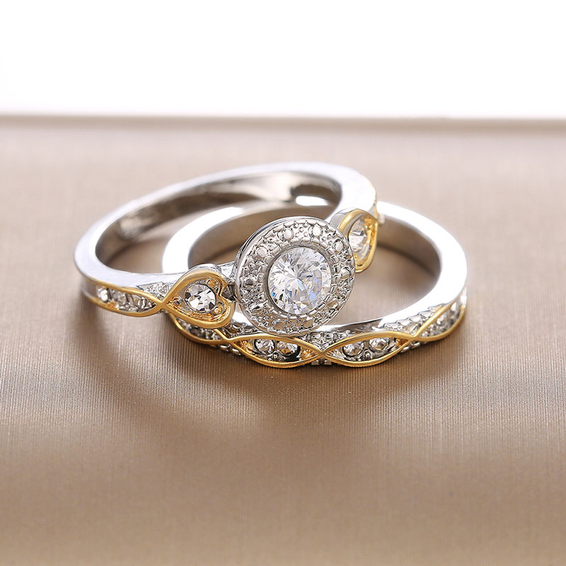 Exquisite Vintage Zirconia Diamond Two-color Couple Ring Distributor