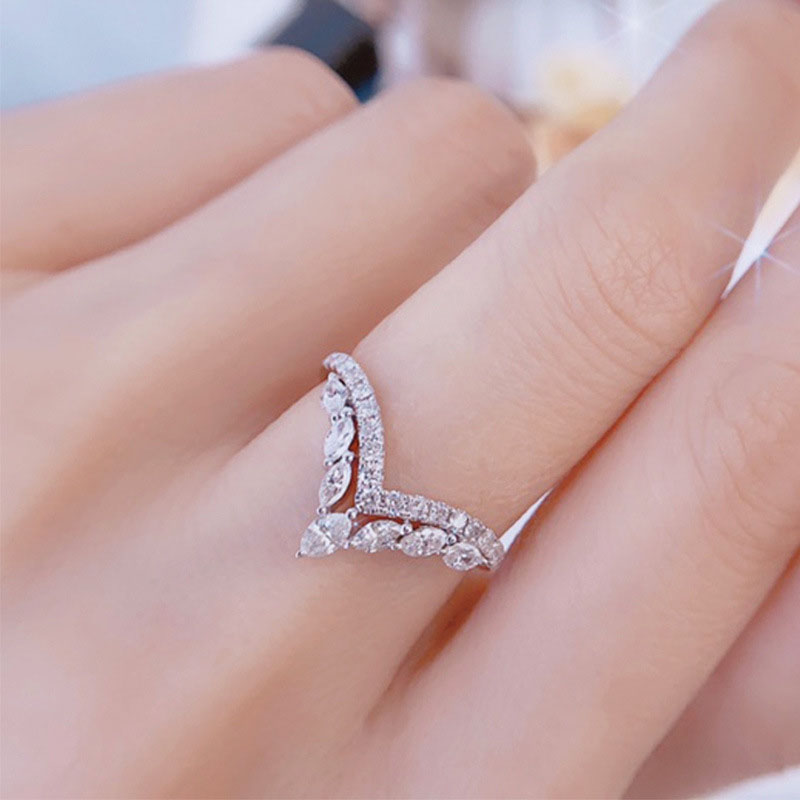 Wholesale Jewelry Fashion V-shaped Micro-set Zirconia Ring