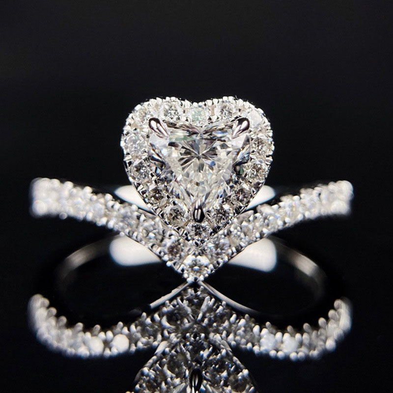 Wholesale Jewelry Simple V Heart Zirconia Ring For Women