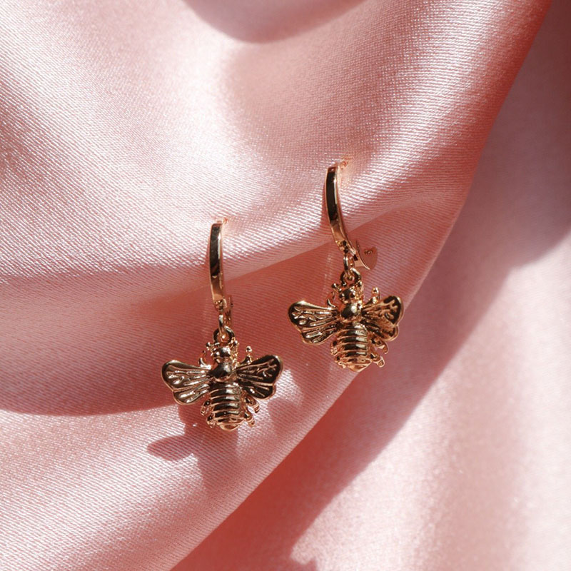 Wholesale Creative Bee Insects Ladies Earrings