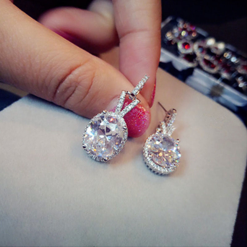 Oval Zircon Earrings With Diamonds Popular Engagement Earrings For Women Manufacturer