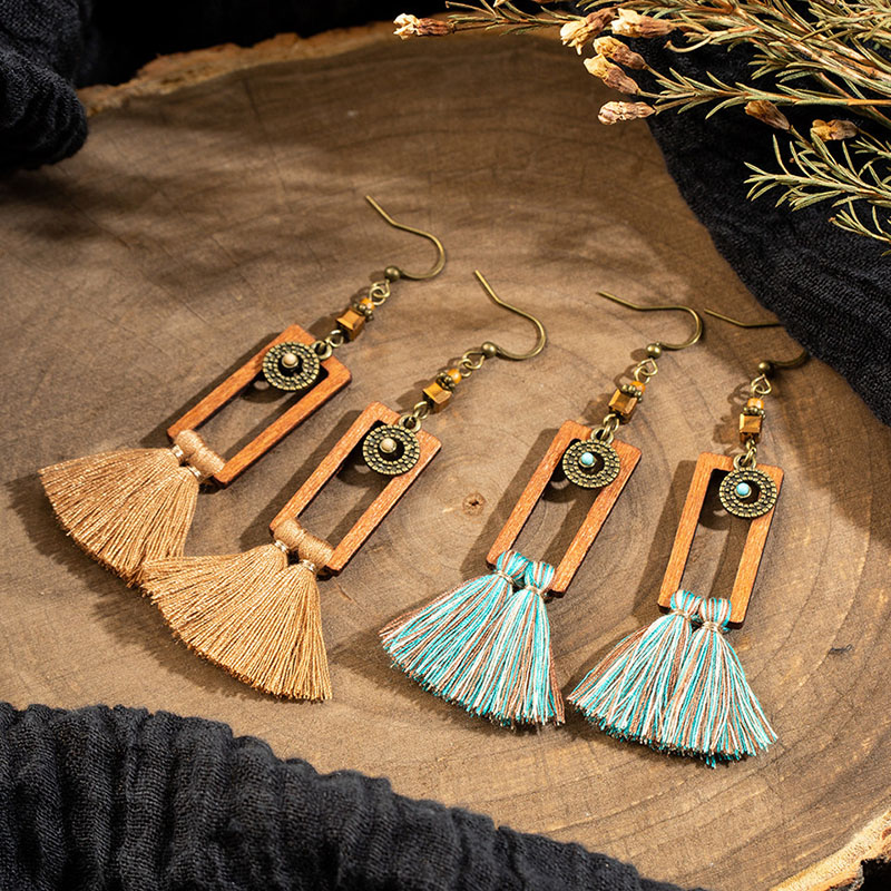 Bohemian Vintage Ethnic Style Wooden Geometric Long Square Tassel Earrings Manufacturer