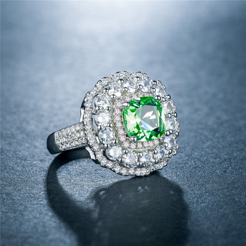 Luxury Ring Green Zircon Plated With White Gold Distributor