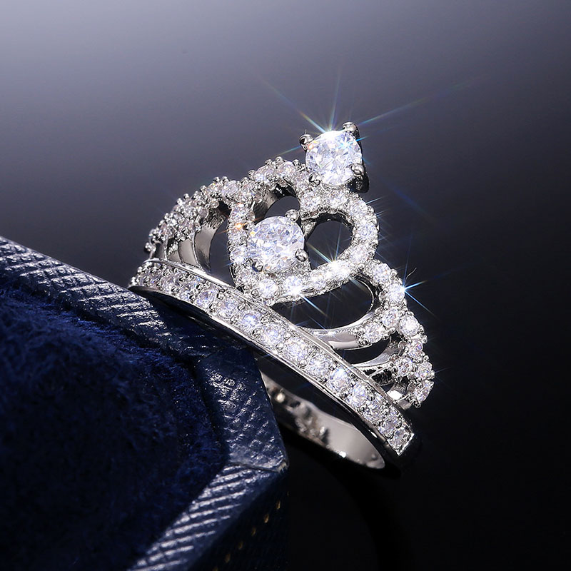 Classic Crown Zircon Wedding Ring Distributor