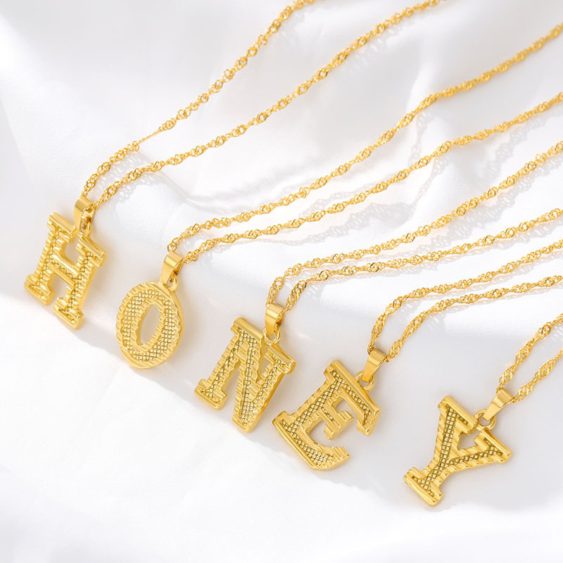 26 English Capital Letters Gold Plated 18k Vacuum Plating Necklace Manufacturer