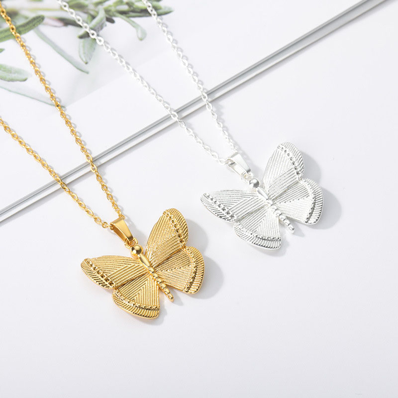 Butterfly Pendant Necklace Manufacturer