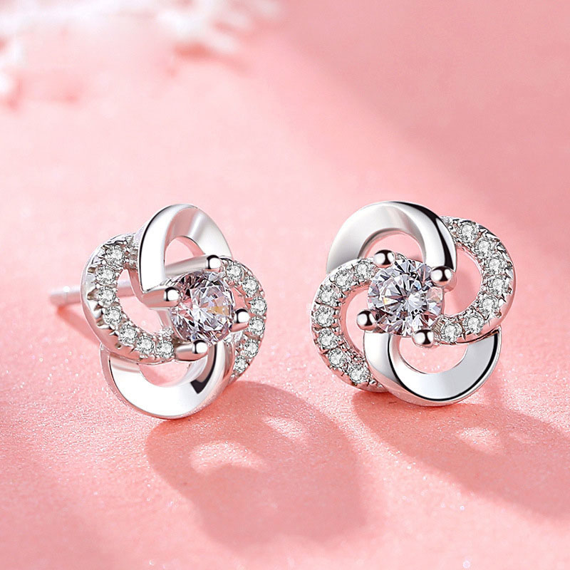 Sweet Flowers With Diamonds Zirconia Earrings Teenage Heart Rotating Flower Earrings Supplier