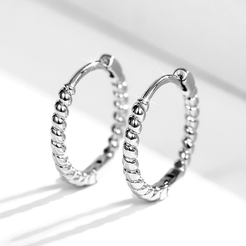 Wholesale Jewelry Simple Popular Circle Twine Earrings Fashion Couples Earrings Buckle