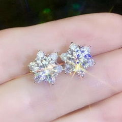 Wholesale Jewelry Small Fresh Crystal Flower Earrings For Women