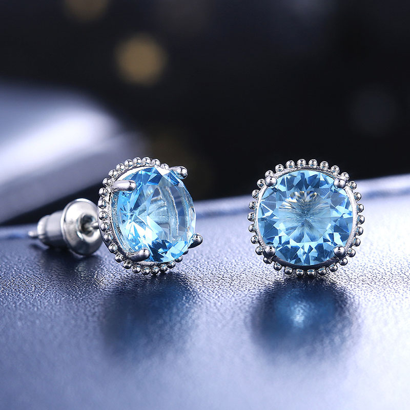 Fashion Hollow Square Zircon Earrings With Round Diamonds Distributor