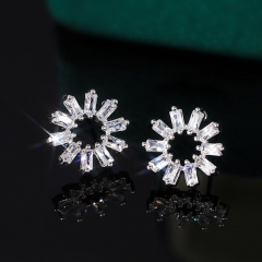Wholesale Jewelry Sweet Hollow Snowflake Zirconia Earrings