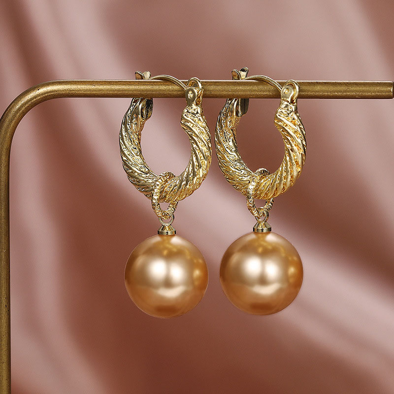 Wholesale Jewelry French Vintage Metal Artificial Pearl Earrings Female