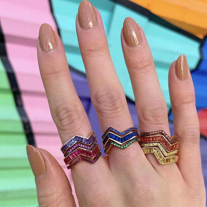 Fine Micro-set Index Finger Geometric Ring Distributor