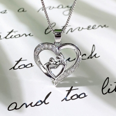 Wholesale Jewelry Mother's Day Creative Love Necklace Micro-set Zirconia Embrace