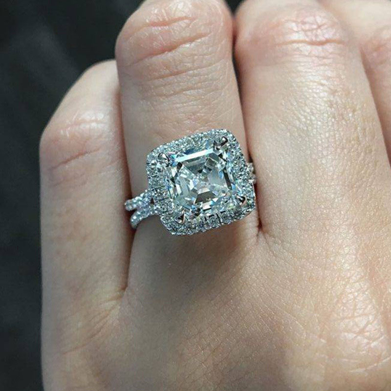 Wholesale Jewelry Fashion Engagement Proposal Square Diamond Ring Copper Plated White K Zirconia