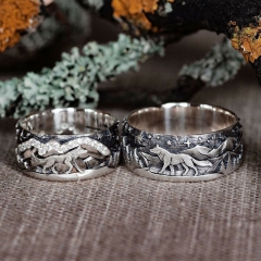 Wolf Under The Starry Sky Couple Ring Distributor