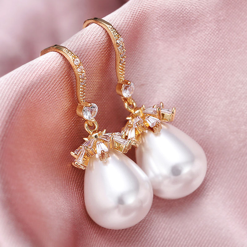 Baroque Minimalist Faux Pearl Earrings Manufacturer
