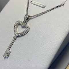 Creative Heart-shaped Key Necklace Manufacturer