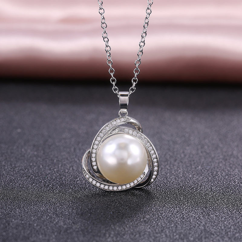 Fashionable Simple Artificial Pearl Flower Necklace Supplier