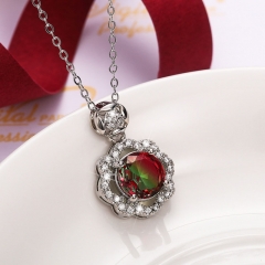 Wholesale Fashionable Coloured Gemstone Flower Pendant Necklace