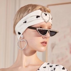 Wholesale Retro Cat-eye Sunglasses With Diamonds