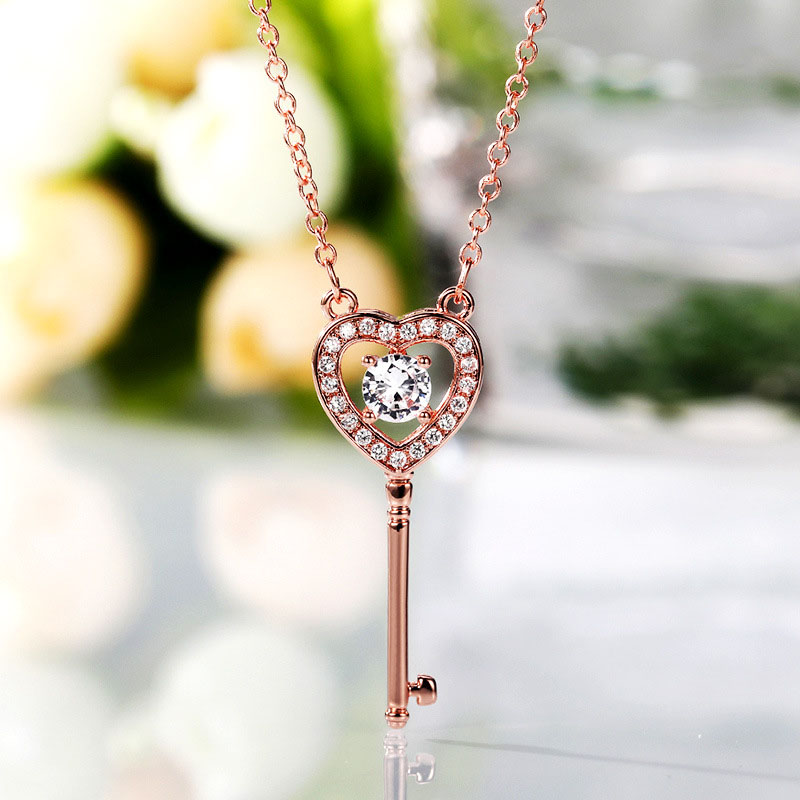 Fashionable Love Key Pendant Necklace Manufacturer