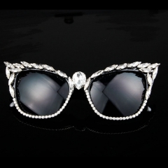 Fashion  Rhinestone Cat Eye Sunglasses Distributor