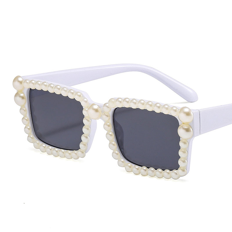 Small Box Half Round Pearl Jelly Coloured Sunglasses Supplier