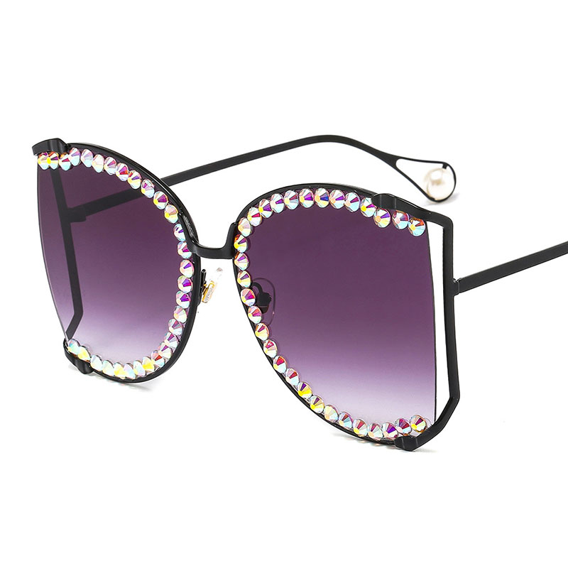 Colored Lenses Oversized Rhinestone Sunglasses Supplier