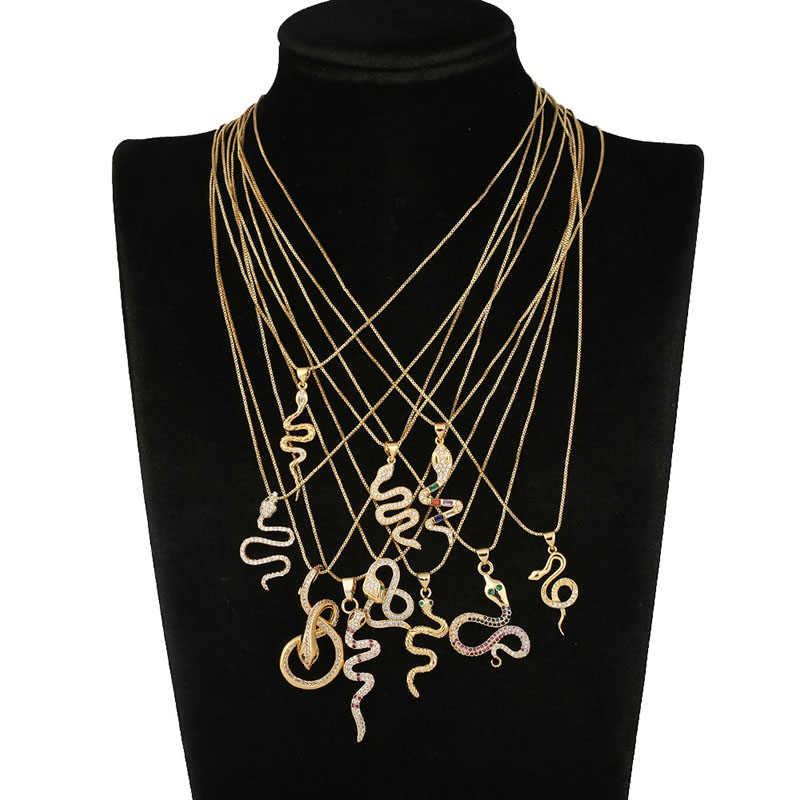 Fashionable Exaggerated Cobra Pendant Necklace Supplier