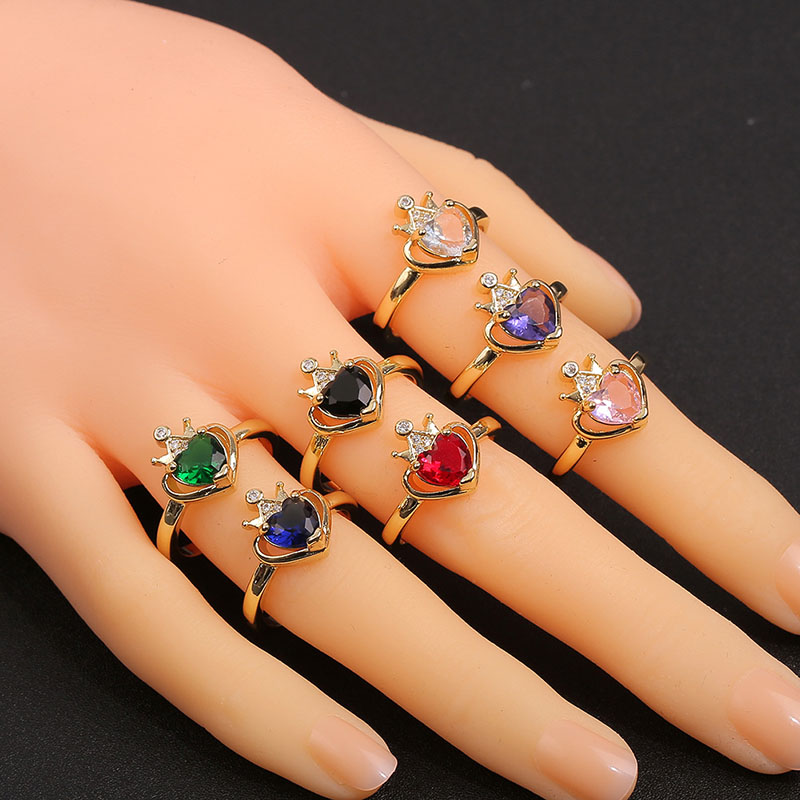 Fashion Jewelry Crown Copper Micro Inlaid Zirconia Ring Manufacturer
