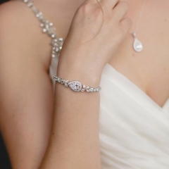 Explosive Light Luxury Zirconia Bracelet Wedding Accessories Fashion Exquisite Water Drops Bridal Bracelet Distributor