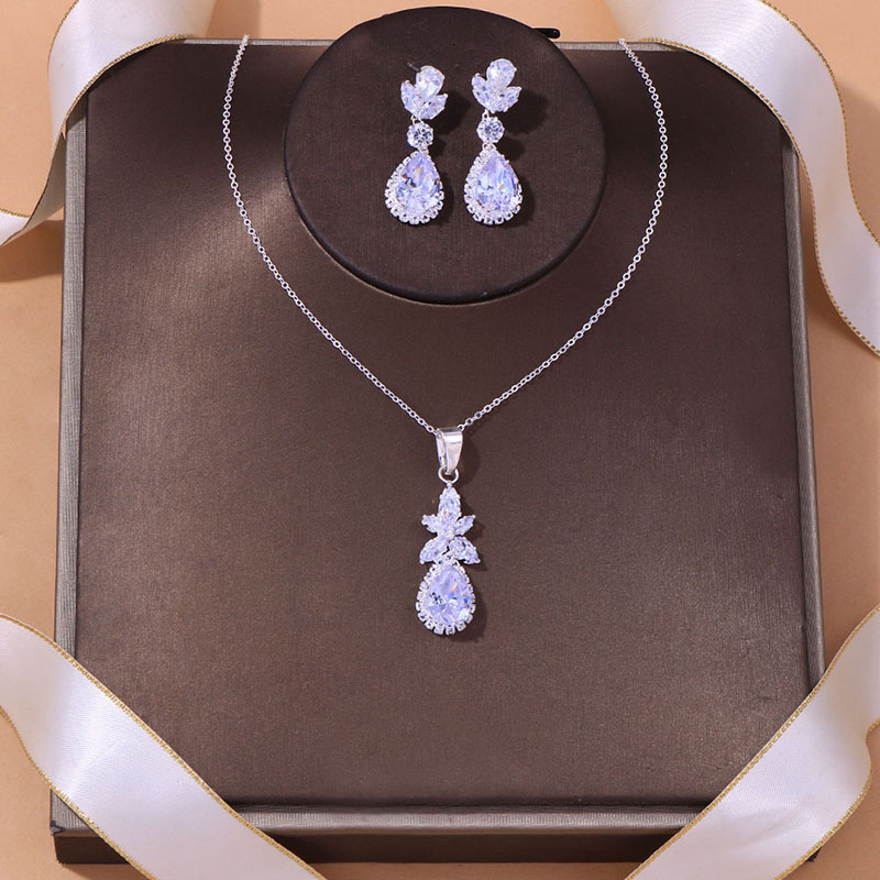 Light Luxury Wedding Jewelry Two-piece Bridal Jewelry Zircon Earrings Necklace Set Distributor