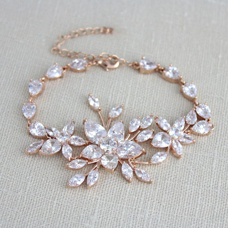 Wholesale Bridal Bracelet Wedding Dress Accessories Full Of Diamonds Shiny Zirconia Flower Bracelet