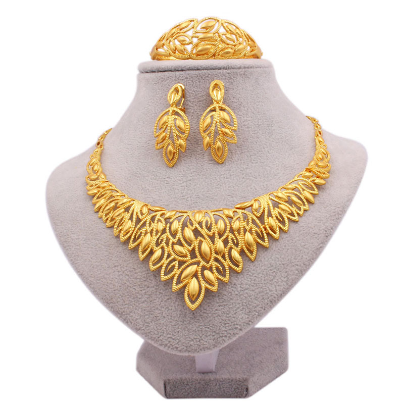 Wedding Gold Collar Necklace Bracelet Earrings Ring Set Of Four Manufacturer