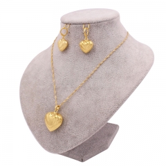 Heart-shaped 24k Gold Plated Bridal Necklace Earrings Set Of Two Supplier