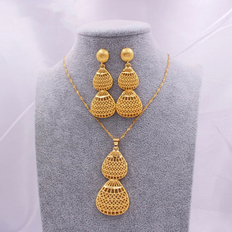 Bride's 24ct Gold Plated Necklace Pendant Earring Set Supplier