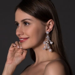 Wholesale Luxury Detailed Long Flower Zircon Earrings