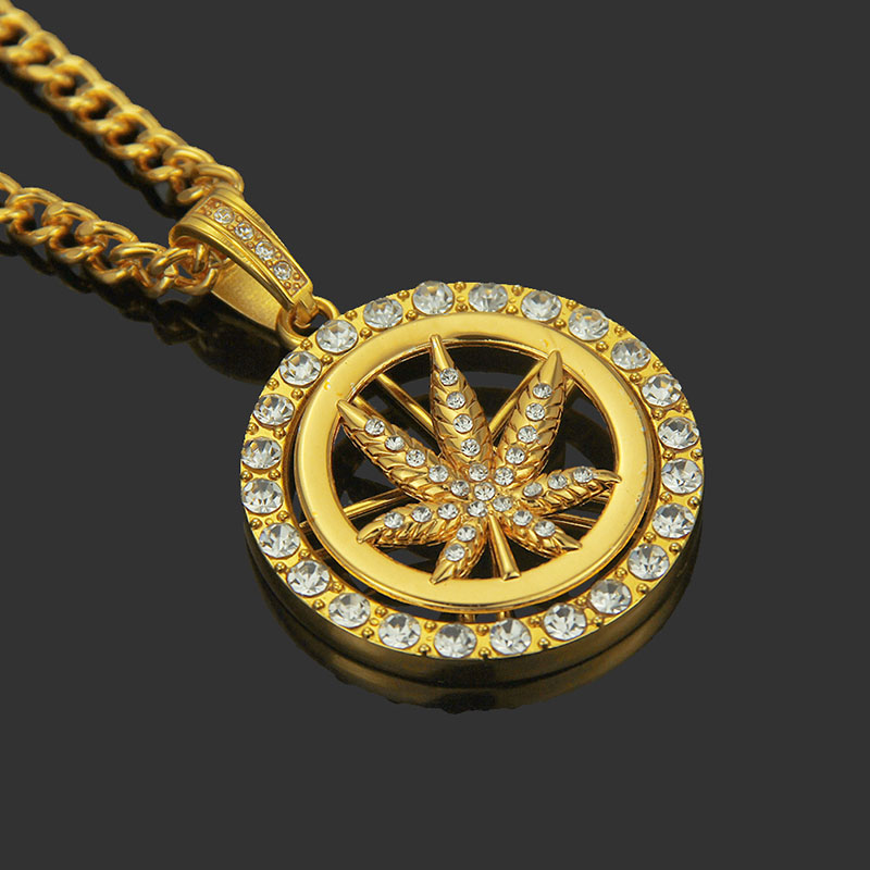 Wholesale Hip Hop With Diamonds Maple Leaf Carousel Necklace For Men Pendant