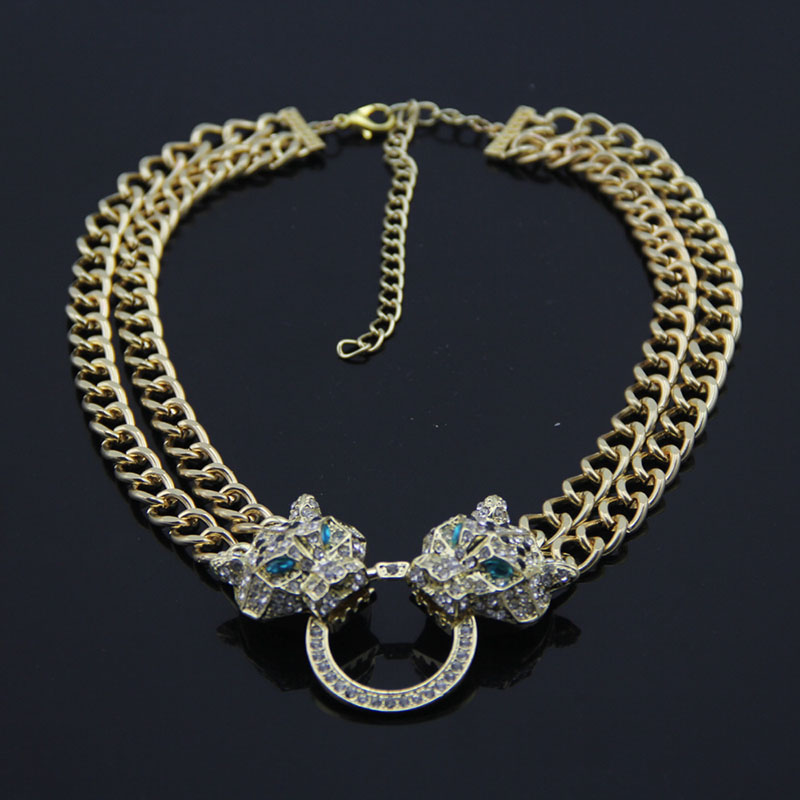 Wholesale Leopard Head Full Diamond Pendant Necklace Short Clavicle Chain