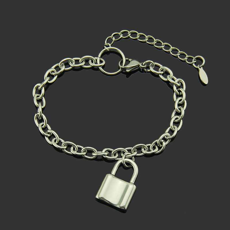 Minimalist Glossy Lock Bracelet Distributor