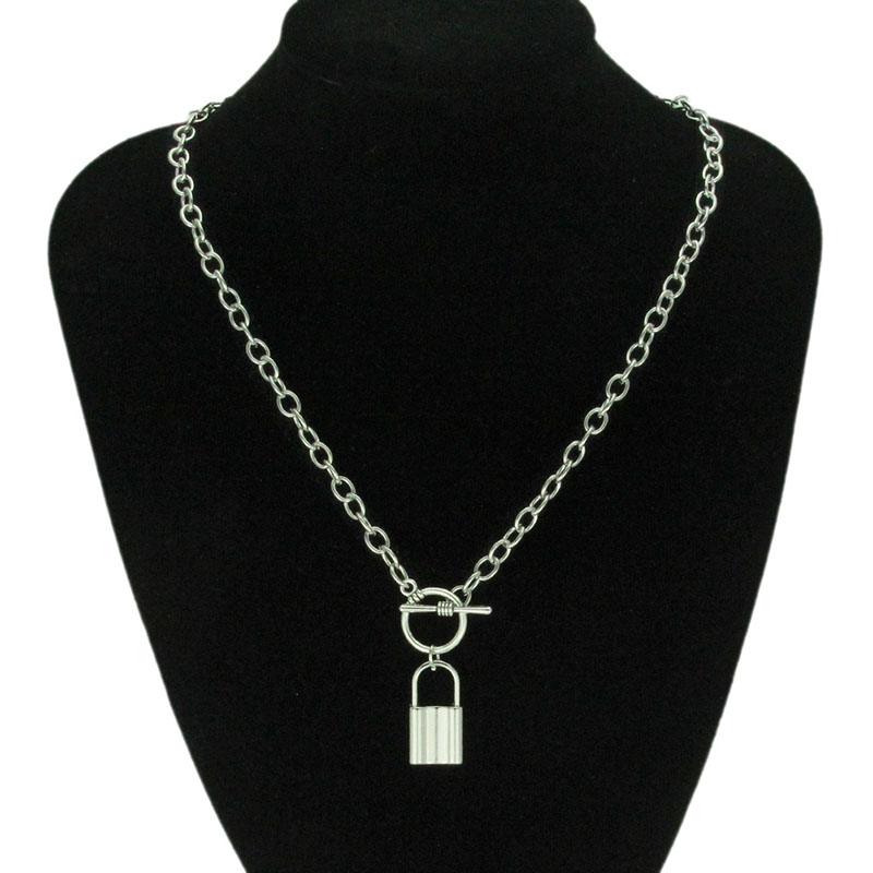 Wholesale Jewelry Glossy Lock Shaped Pendant Necklace Clasp Chain