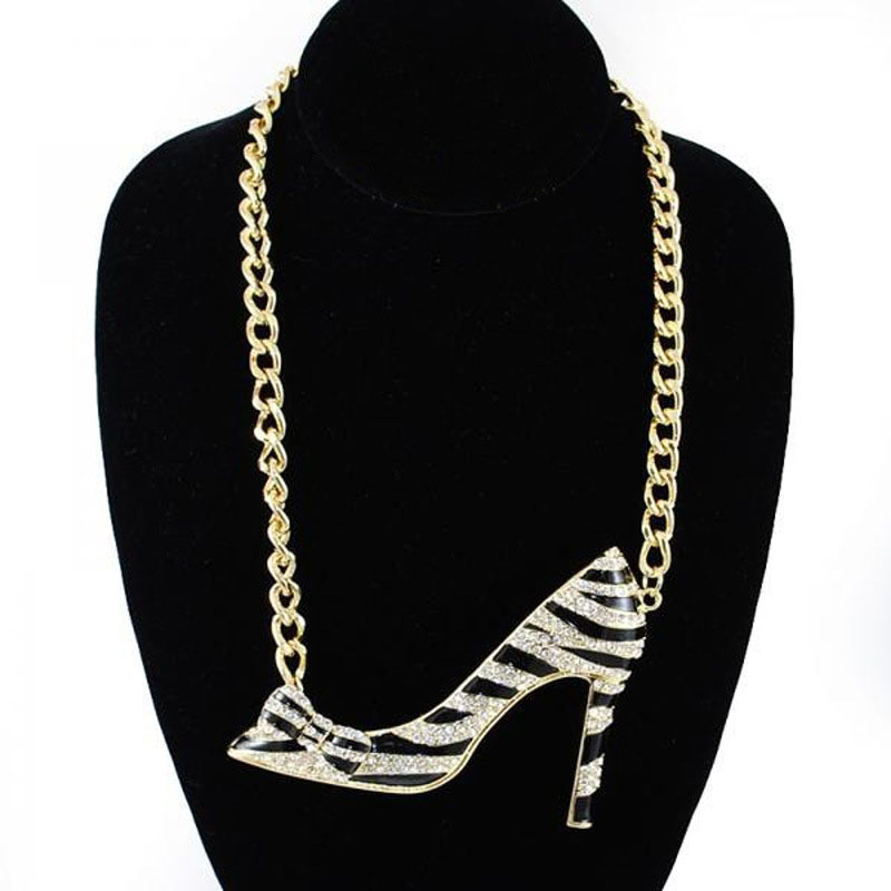 Dotted Diamond Alloy Bow Necklace With High Heel Pendant Clavicle Chain Supplier