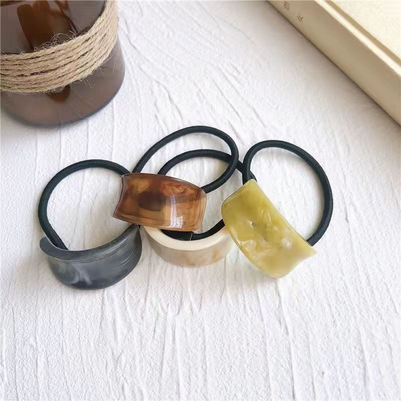 Retro Style Plastic Hair Rope Korean Version Of The  Wildly Popular Women's Hair Ring Distributor