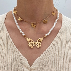 Wholesale Jewelry Double Hollow Butterfly Pendant Necklace Creative Vintage Clavicle Chain