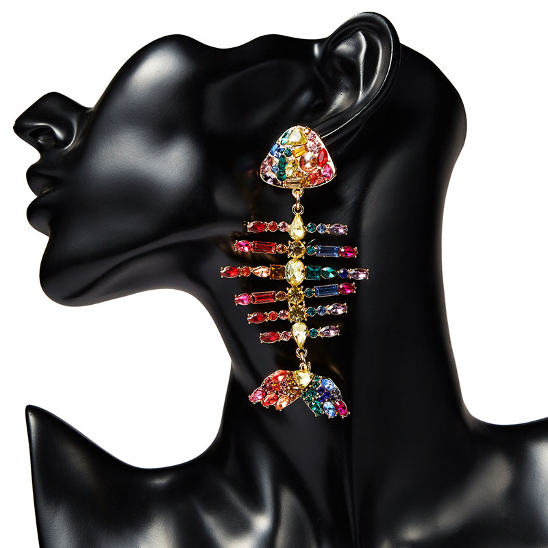 Exaggerated Creative Full Diamond Fish Bone Colored Diamond Earrings Fashion Super Dazzling Earrings Supplier