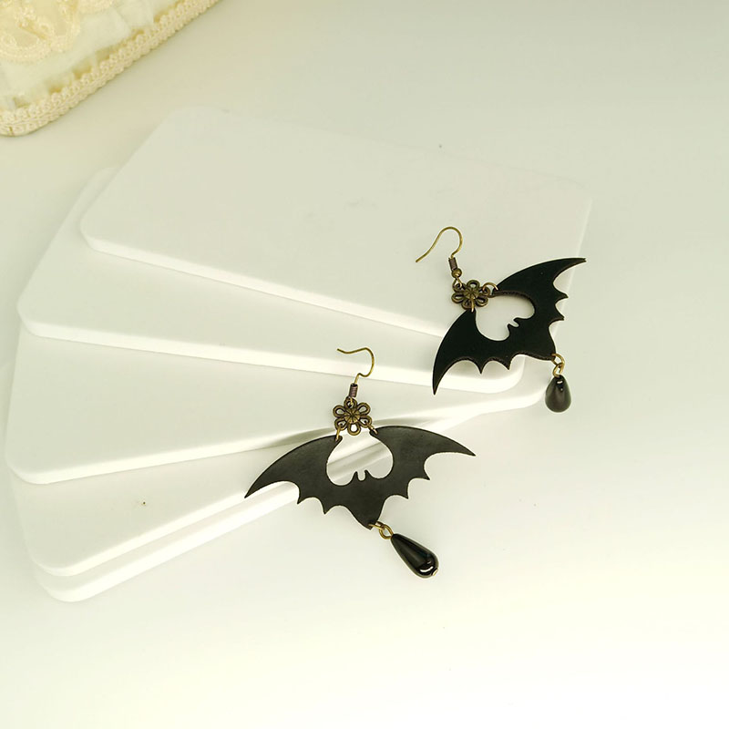 Vintage Fashion Simple Earrings Black Leather Bat Halloween Distributor