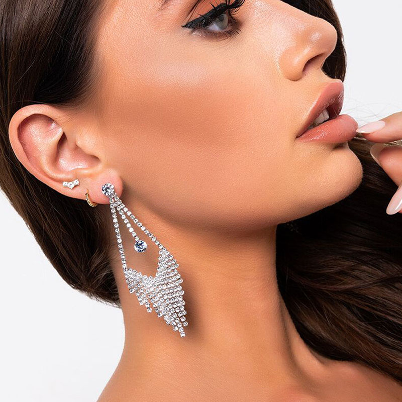 Fashion Crystal Tassel Earrings Vintage Shiny Full Diamond Zirconia Rhinestone Earrings Supplier